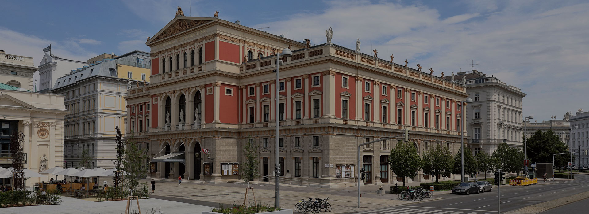 Golden-Hall-of-Musikverein (2)